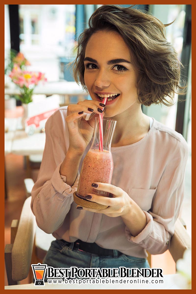 beautiful-young-girl-drinking-homemade-caribbean-way-smoothie